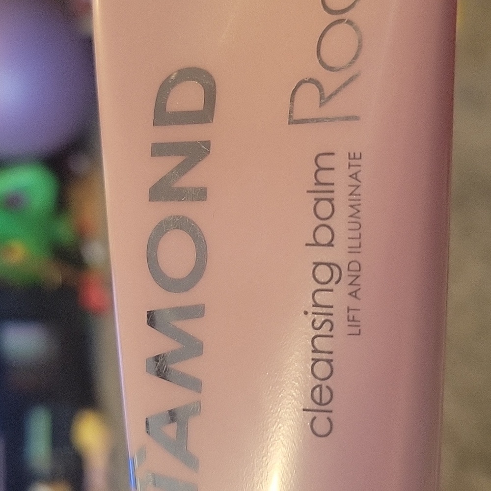 New Pink Diamond cleansing balm - Picture 2 of 4